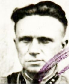Киндзерский Александр Владимирович, командир бригады, погибли в одной машине от одного снаряда 6-го декабря 1943 г.