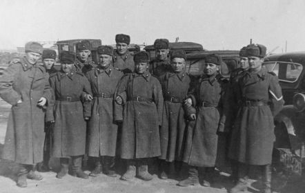 Дальневосточный фронт. 1939 -1948 г.г. Передний ряд. Третий слева Кругов Иван Петрович