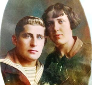 С женой Валентиной. Жлобин 24.11.1935г.