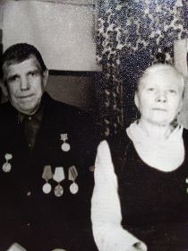 Фото Василия Ивановича и Ирины Ивановны день Победы 1978года