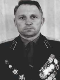 Яковлев Василий Игнатьевич, инженер-полковник.