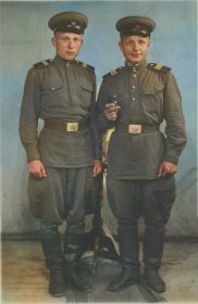 Литва, 1951 г., слева младший сержант Виктор Вдовин