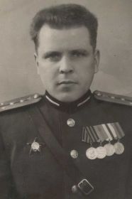 Младший брат Героя - ветеран - фронтовик  Азев Александр Семенович