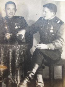 С однополчанами. Германия 1946