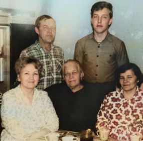 В кругу семьи