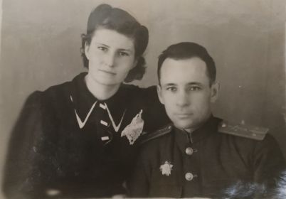 Лазарев Григорий Александрович и  Сергеева(Лазарева) Нина Александровна, 1948 год