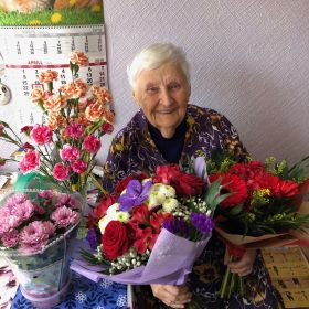 Бабушка на своё на 92-летие