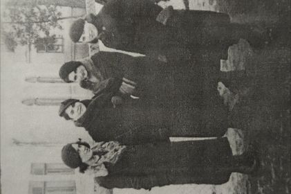 Розенцвейг четыре еврейских девушки из Сандомира.