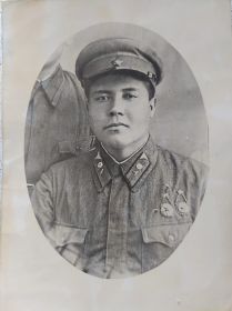 Каранев Имаметдин в армии, 1940г.