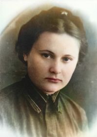 Красноармеец Несговорова Зоя Алексеевна, лето 1942 года