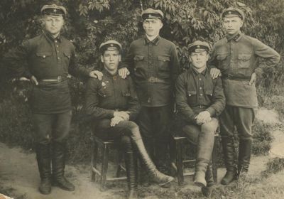 Фото 11.08.1929 г. На память о военной службе.