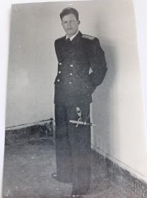 Иванов Иван Васильевич в форме летчика морской авиации