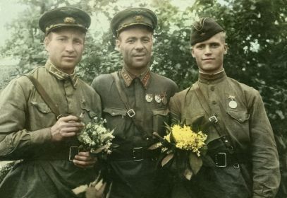 слева-направо: Коханюк Степан Иванович, Бутрим Виктор Викторович, Цуканов Михаил Алексеевич