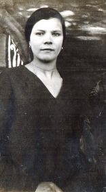 Перунина (Безсуднова) Антонина Михайловна. Примерно 1932год.