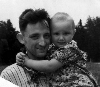 С дочерью, 1950 год