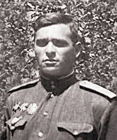 Гвардии майор Гунченко Федот Петрович. Фото 1944 года.
