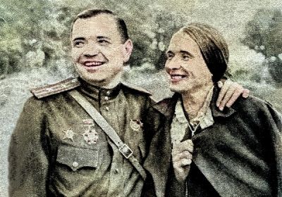 Лето 1943г. С Доброхотовыми Верой Александровной.