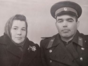 Ермил Максимович с женой Ольгой Семеновной