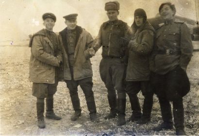 1946