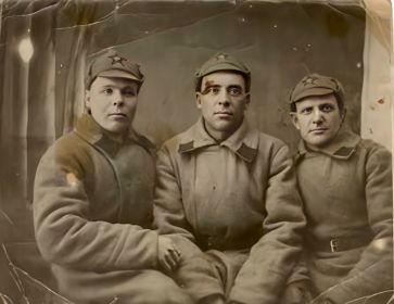 Добровольцы поехали на фронт г.Перти 4.02.1940 Аксенов Н.Г. (Тугулым), Власов М.Е.(Верховина), Баталов И.П.(Байкалово)