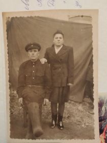 Дмитрий Андреевич с дочерью Аксиньей Дмитриевной Моисеевой (Свистуновой)