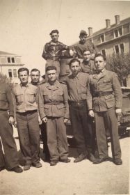 4 февраля 1945 года (верхний справа)