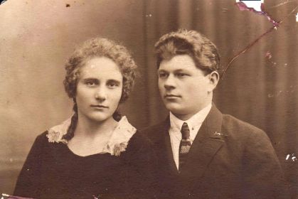 Андрей Фёдорович Игнатьев с женой Анастасией Фёдоровной