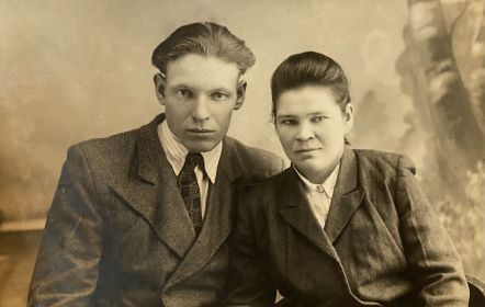 Алексей Сергеевич с супругой