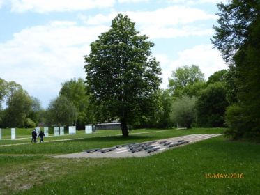 Мемориал Хебертсхаузен (стрельбище СС Хебертсхаузен): Федеральная земля Бавария, ФРГ.