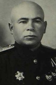 Гвардии генерал - майор артиллерии.