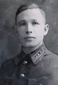 Старший лейтенант ТЕПЛОВ А. П.