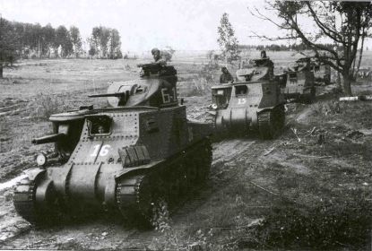 Американский средний танк M3 «Ли» (англ. M3 Lee; “Генерал Ли”) в т. ч. материальная часть 249 отдельной танковой бригады.