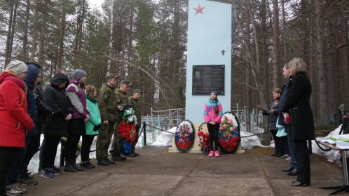 Захоронение: РОССИЯ, Мурманская область, муниципальный округ город Полярные Зори с подведомственной территорией, посёлок Африканда, воинское мемориальное кладбище.