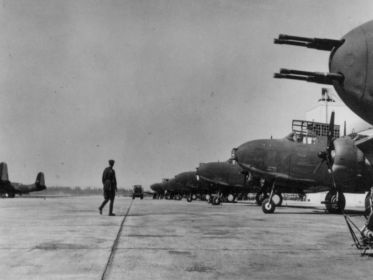 Самолёты Дуглас A-20 «Бостон» (Douglas A-20 Boston), которые в т. ч. перегонялись 5 перегоночным авиационным полком.