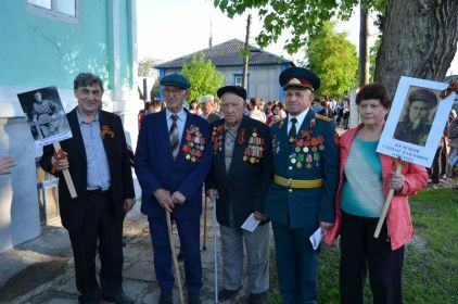 Племянник Берданов Виктор Георгиевич на митинге памяти в Коротояке. 2016 г.