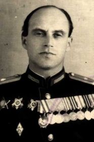 Гвардии полковник БОГУСЛАВСКИЙ М. Д.