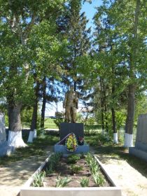 Братская могила советских воинов с. Муравль Троснянский район Орловской области