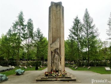 Захоронение: РЕСПУБЛИКА ПОЛЬША: Малопольское воеводство, г. Краков, ул. Прондоты, Раковецкое кладбище, участок воинов СА (Май 2019. Фотографию добавил: Дмитрий Администратор).