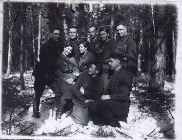 "Ане от Павлика, май 1942 год. Действующая Армия".