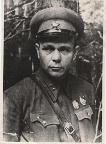 Старший брат Всеволода Александровича - Дмитрий Александрович Лестев. Погиб при обороне Москвы 18 ноября 1941 г.