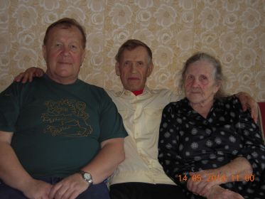 С сыном и женой 5/2010 г.