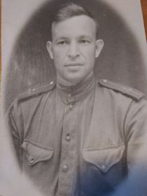 С.П. Грудинин в звании старшего лейтенанта (1943 год)