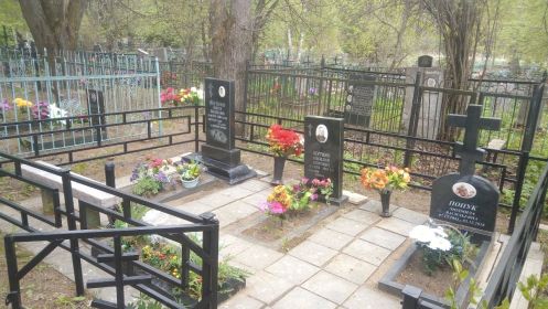 Место захоронения: МО, Рузский г.о., колюбакинское кладбище