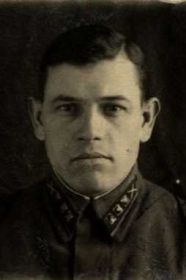 Старший лейтенант ФУРСОВ А. М.