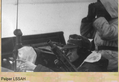 Иоахим Пайпер командир 1-й танковой дивизии "LSSAH" личный адъютант рейхсфюрера СС Генриха Гимлера. На фронт попал после любовной интрижки с секретаршей своего шефа.
