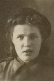 г. Горький , май 1943 г. Первая военная фотография