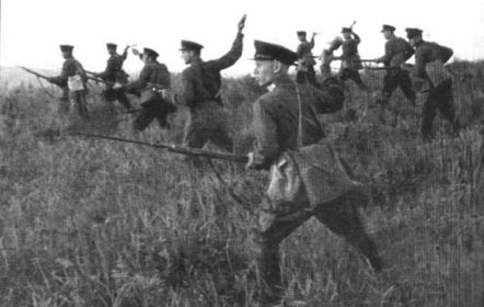 1941. Советские пограничники. Штыковая атака на прорыв.
