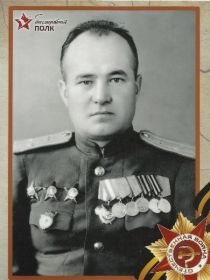 Гвардии подполковник БУРОВ Г. К.