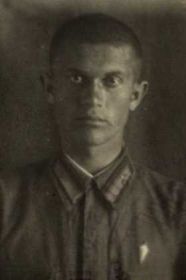 Младший лейтенант САЛТЫКОВ Л. В.
