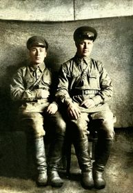 С братом Федором Прокофьевичем после мобилизации в октябре 1939г.